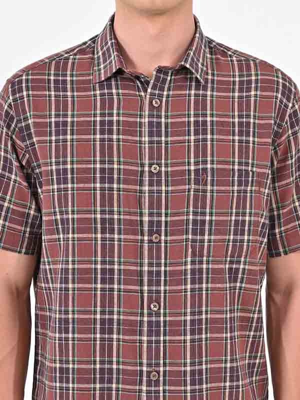 Indian Terrain Men's Regular Fit Half Sleeve Checkered Brown Shirt